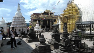 Nepal, Kathmandu. Il grande tempio buddhista Swayambhunath.