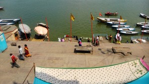 Varanasi, panorama dal tempietto accanto al Dasaswamedth Ghat