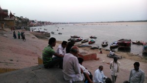 Varanasi, sul far della sera.