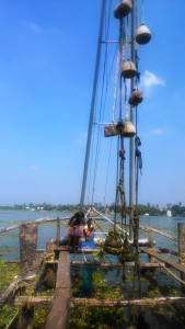 Koki, Fortcochin. L'antico sistema di azionamento delle rete nelle barche da pesca cinesi.