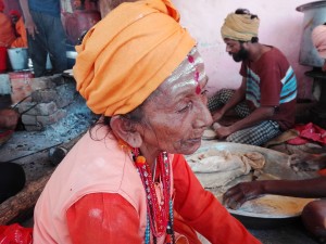 sadhu anziana